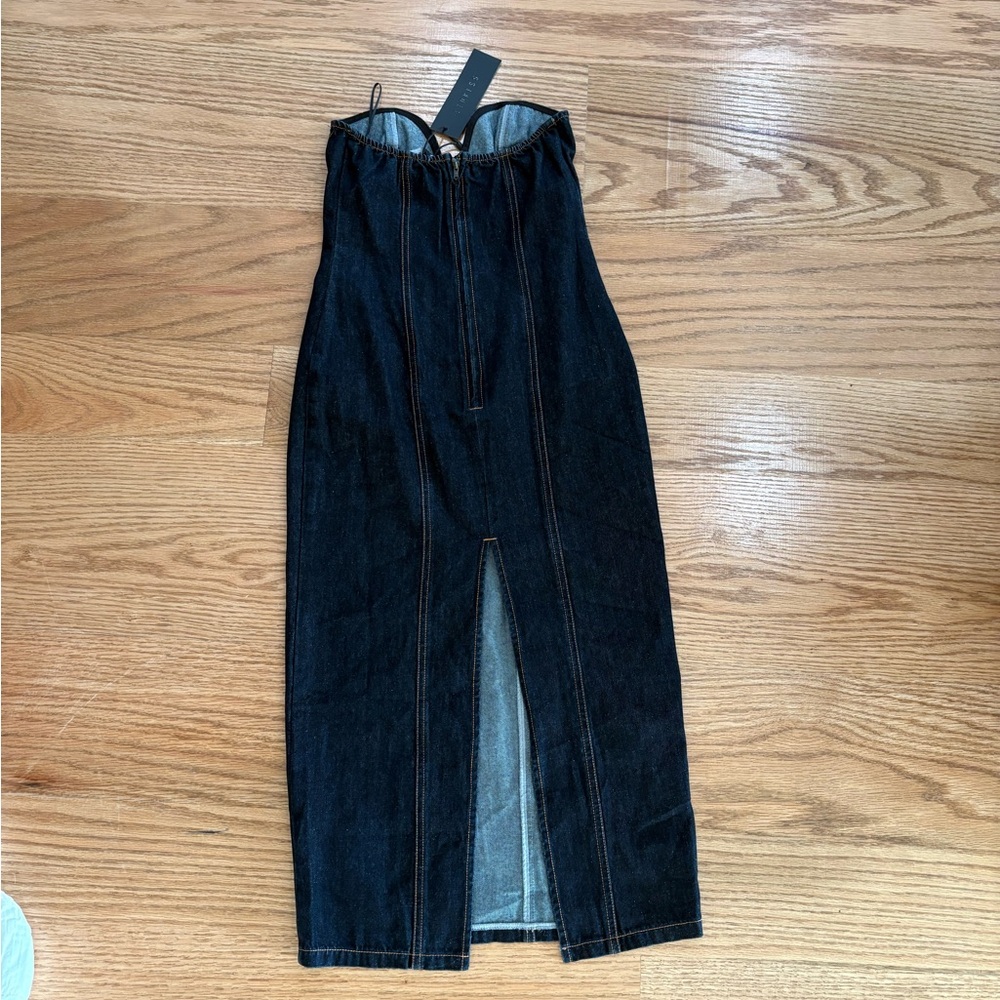 Lioness denim dress - Picture 3 of 4